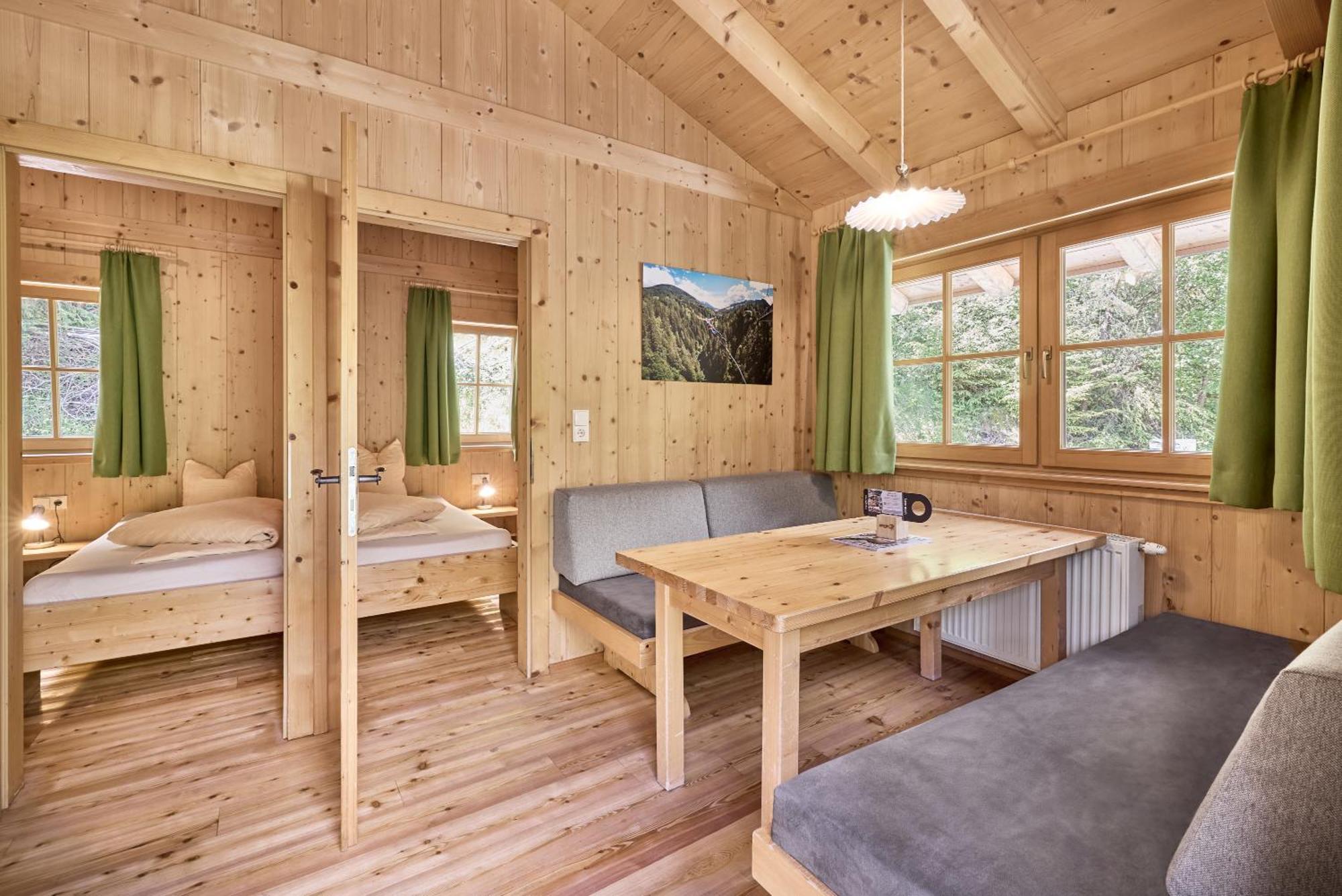 Area 47 - Tirol Hotel Otztal-Bahnhof Luaran gambar
