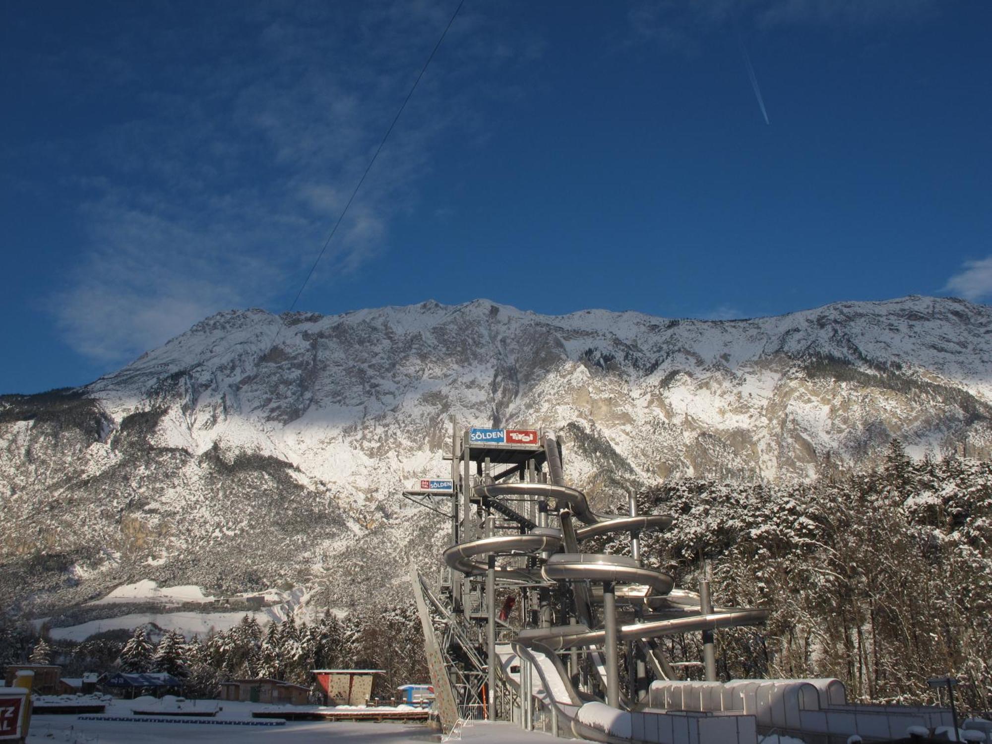 Area 47 - Tirol Hotel Otztal-Bahnhof Luaran gambar